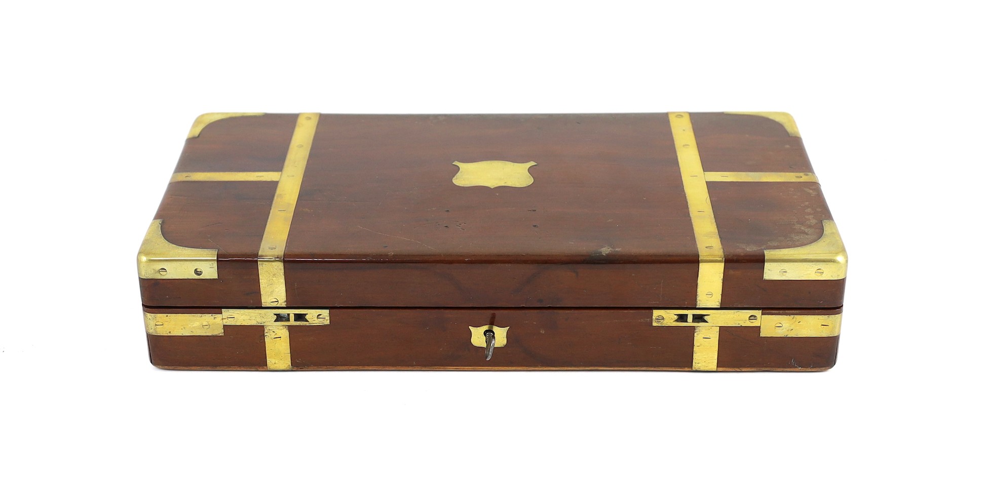 A Victorian mahogany cased field surgeon's set by Salt & Son of Bull Lane, London, 41 x 22cm, 7.5cm high